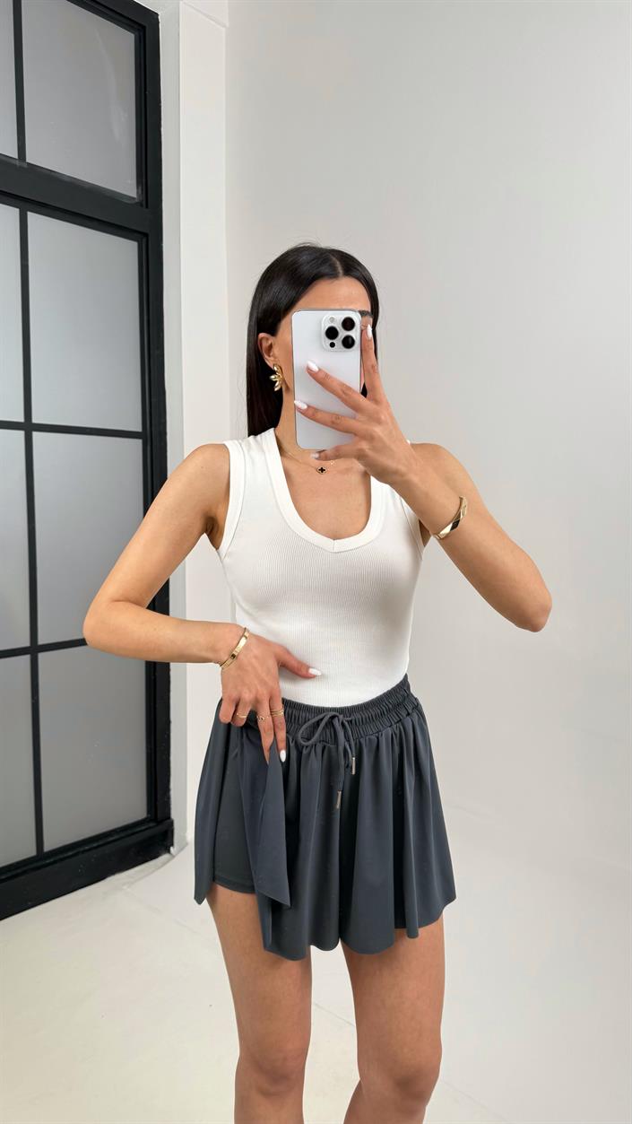 Antrasit  Yan Yırtmaçlı Beli Lastikli Basic Şort Gaus00371