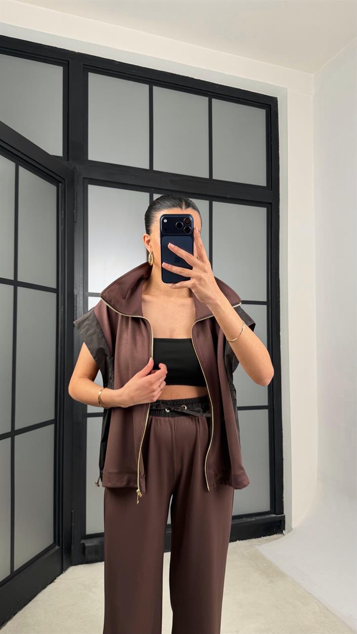Kahve Paraşüt Kumaş Detaylı Yelek Pantolon İkili Modal Kumaş Takım GAUS-01369