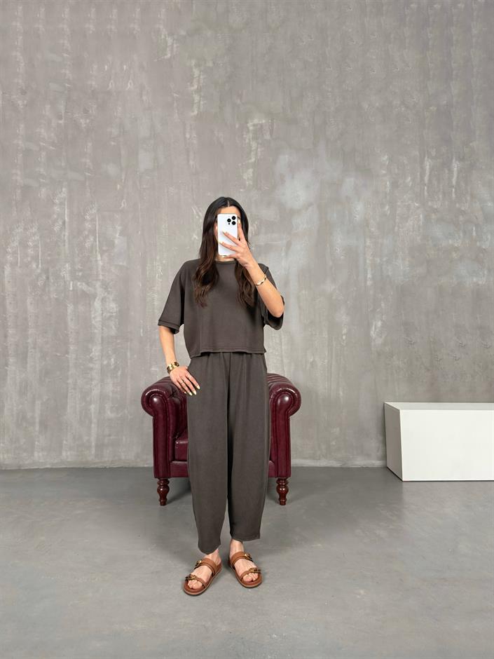 Acı Kahve Bisiklet Yaka Tshirt Pantolon Basic Yıkamalı Modal Takım Gaus00143