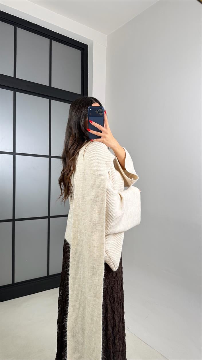 Ekru Atkılı Muadil Triko Kazak GAUS-00937