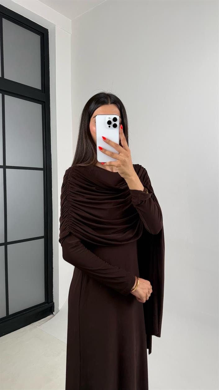 Acı Kahve Pelerin Detaylı Sandy Kumaş Tasarım Elbise Gaus00692