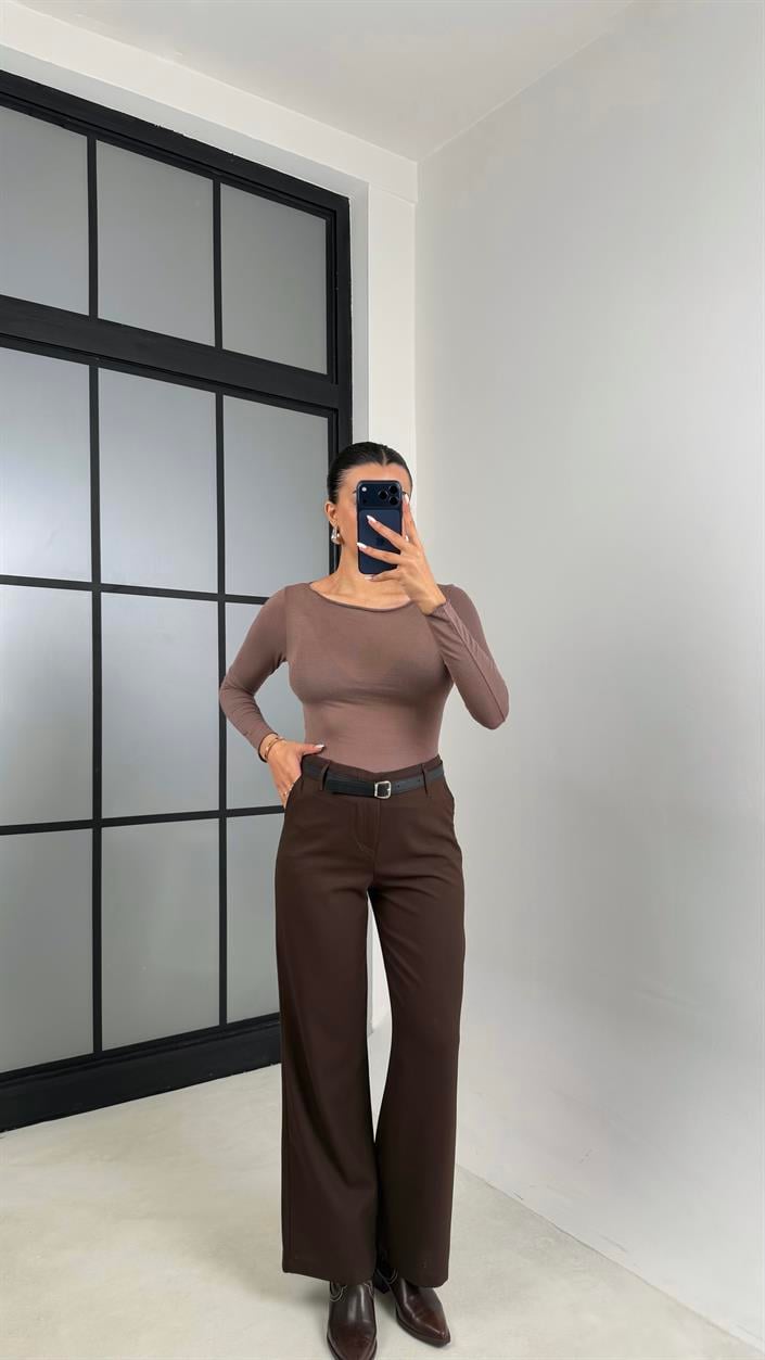 Acı Kahve Kemerli Paça Detaylı Kumaş Pantolon GAUS-00553