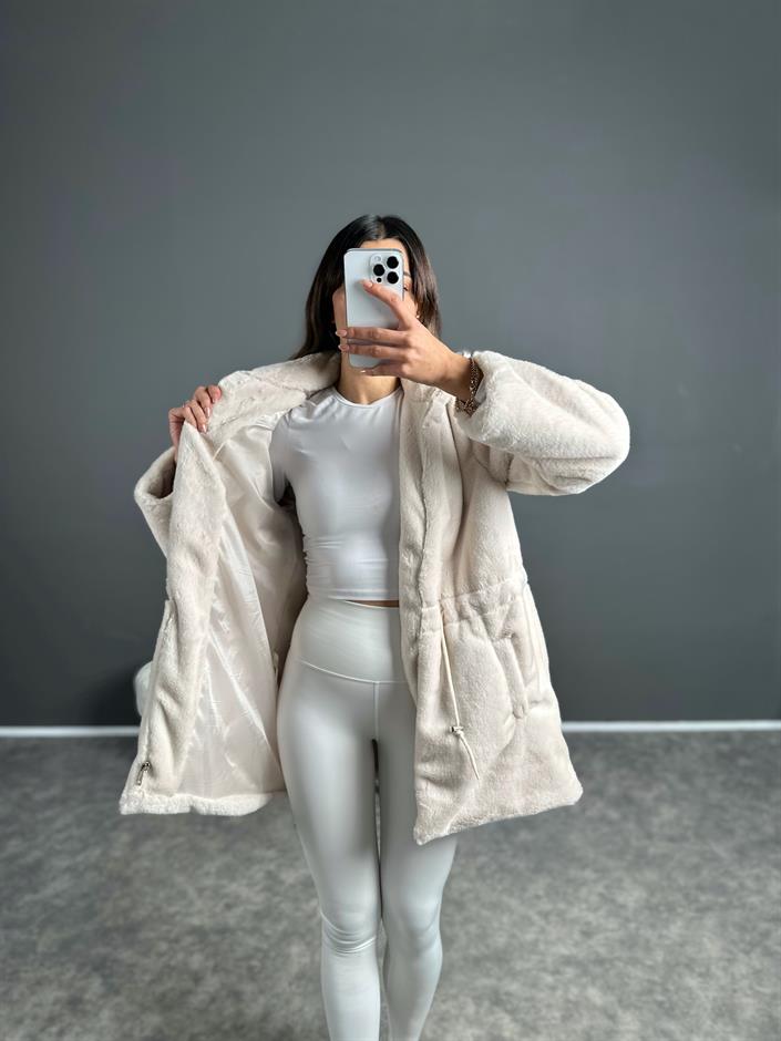 Rozy Krem Fermuarlı Astarlı Peluş Kürk Mont