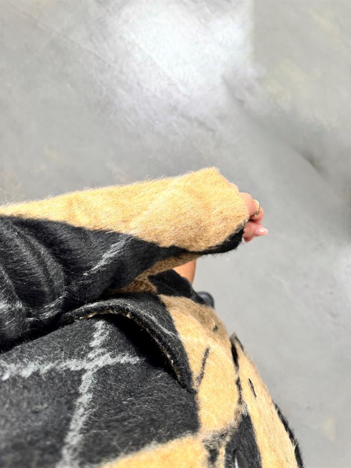 Soov Siyah Kahve Karışımlı Sakallı Baklava Hırka