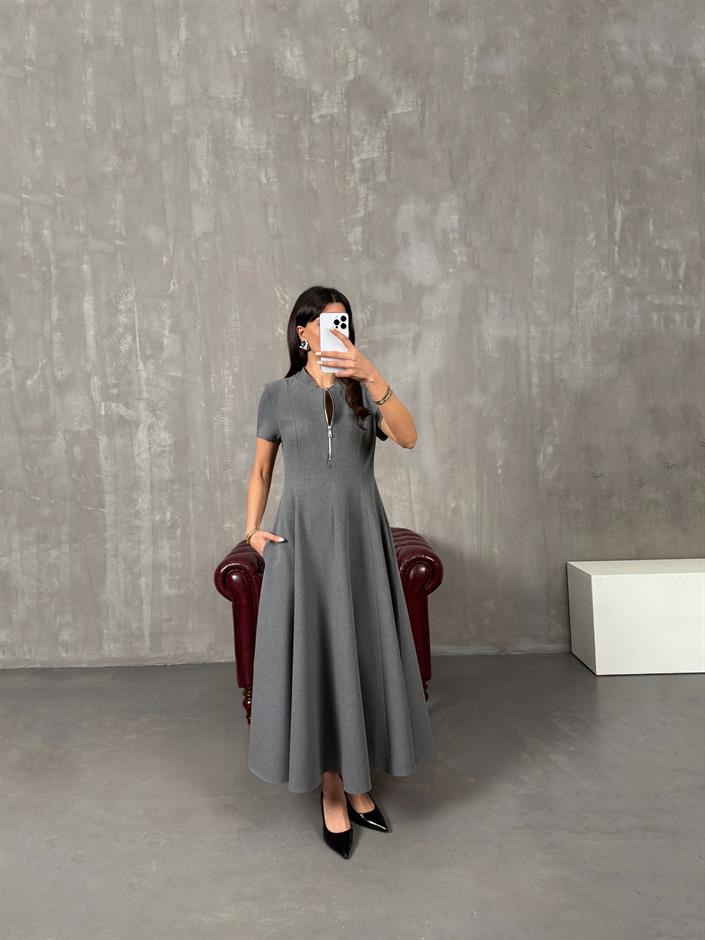 Fiyona Gri Önü Fermuar Detaylı Kısa Kollu Cepli Premium Pinterest Elbise