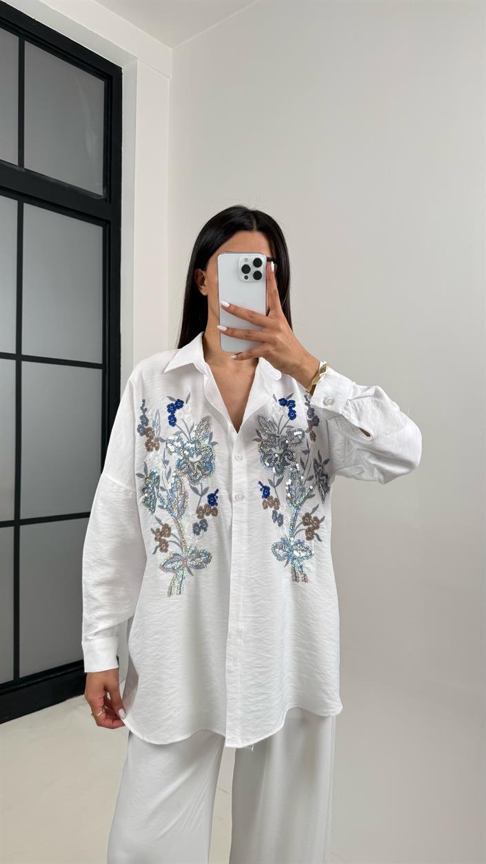 Beyaz Çiçek Nakışlı Pullu Gömlek Gaus00357
