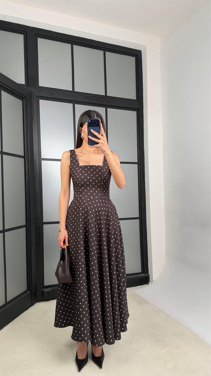Acı Kahve Kuşaklı Puantiye Desenli Elbise GAUS-01372