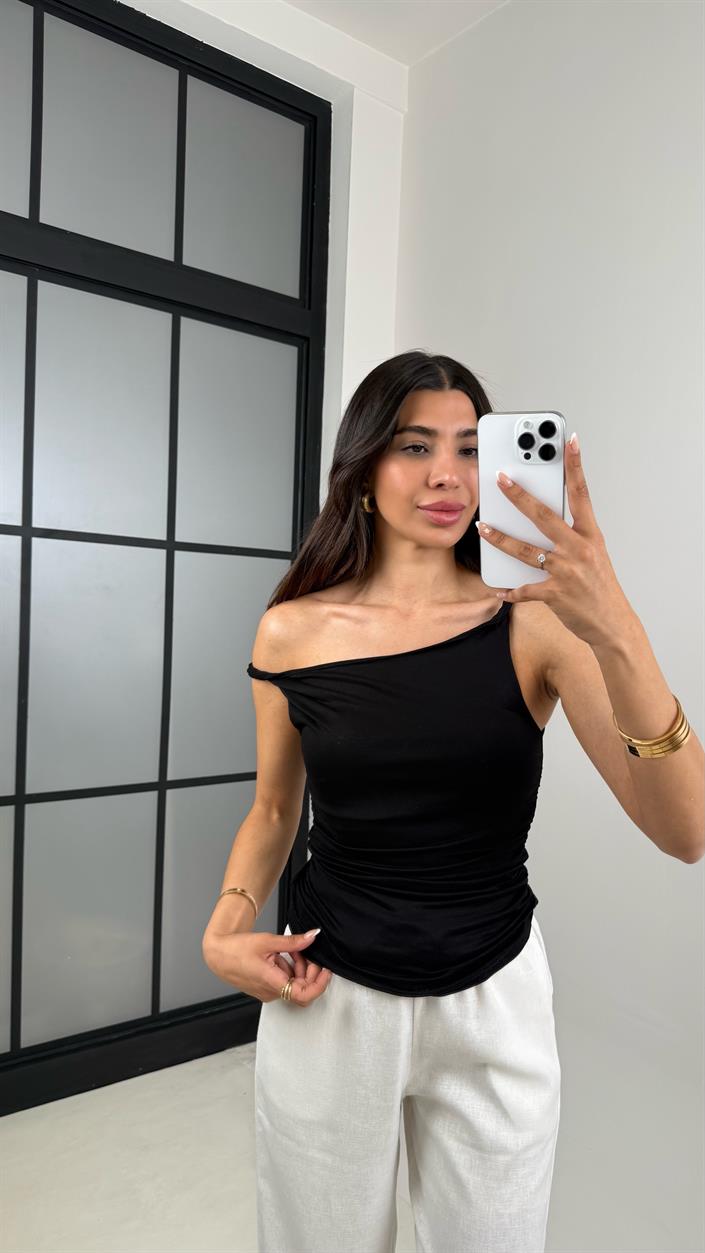 Siyah Burgu Askılı ZR Muadil Astarlı Bluz Gaus00622