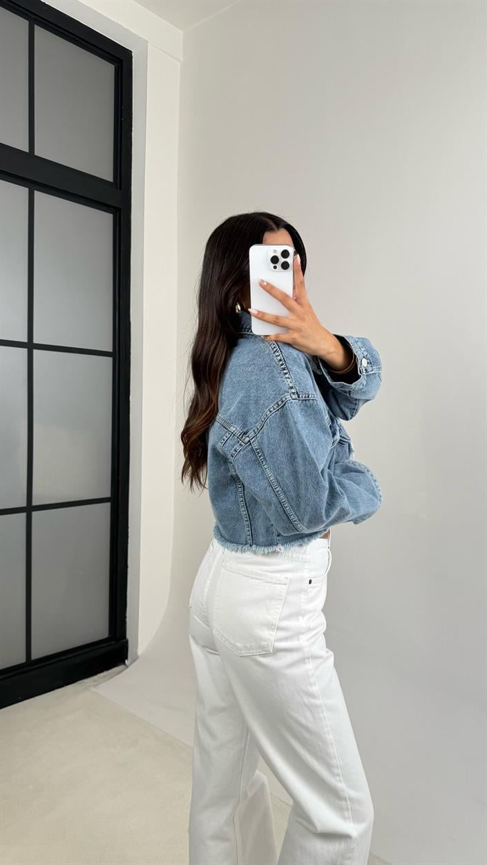 Mavi ZR Model Cep Detaylı Crop Denim Ceket GAUS-0078