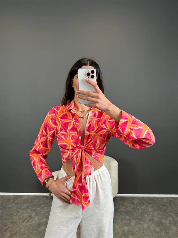 Pembe İthal Yumuşak Saten Bağlamalı Bluz