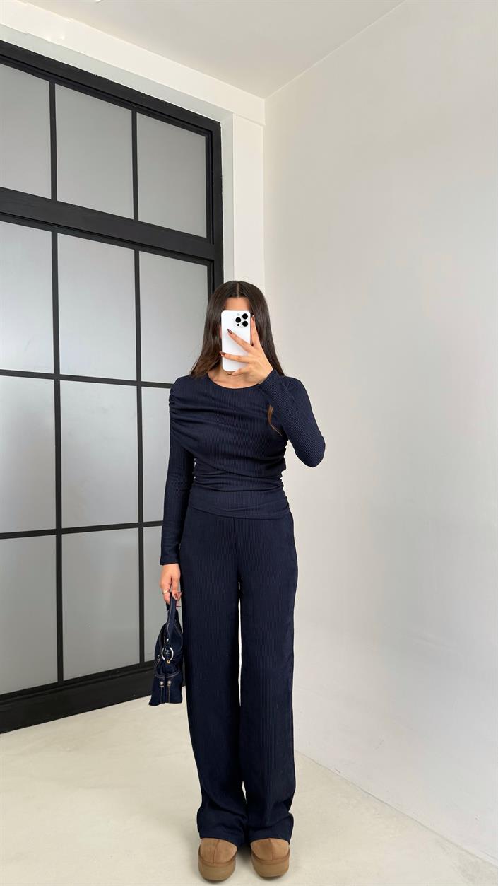 Lacivert Yaka Detaylı Bluz Beli Lastikli Pantolon Gofre Kumaş Takım GAUS-00229
