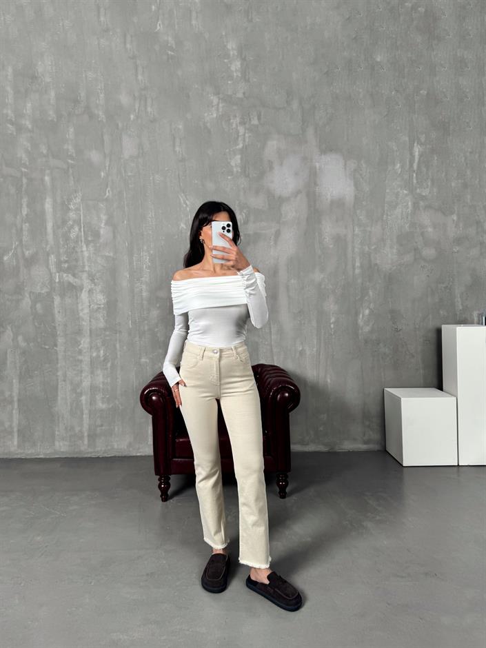 Vonce Kemik Yüksel Bel Paçası Püsküllü Jean