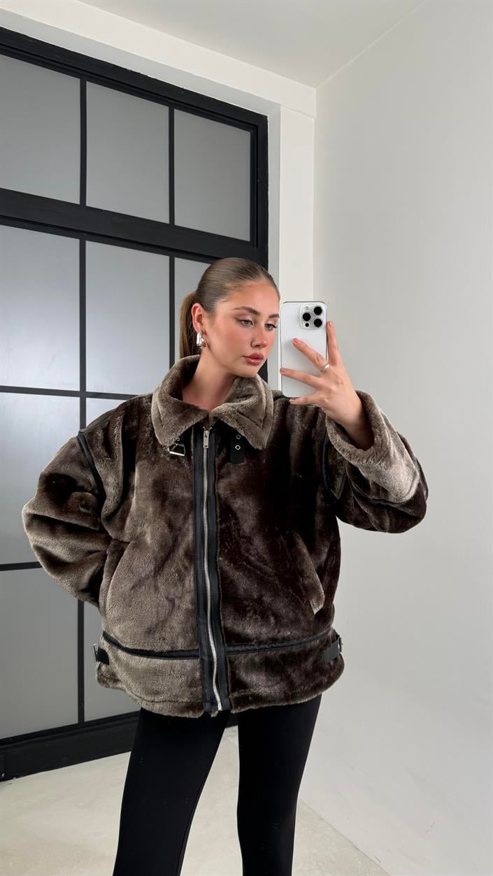 Kahve Tavşan Tüylü Görünümlü Yakalı Kürk Mont GAUS-00614