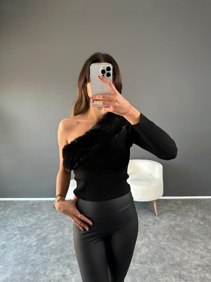 Siyah Kürklü Tek Kol Triko Bluz 