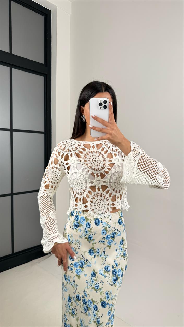 Beyaz Örme Ajurlu Triko Bluz Gaus00414
