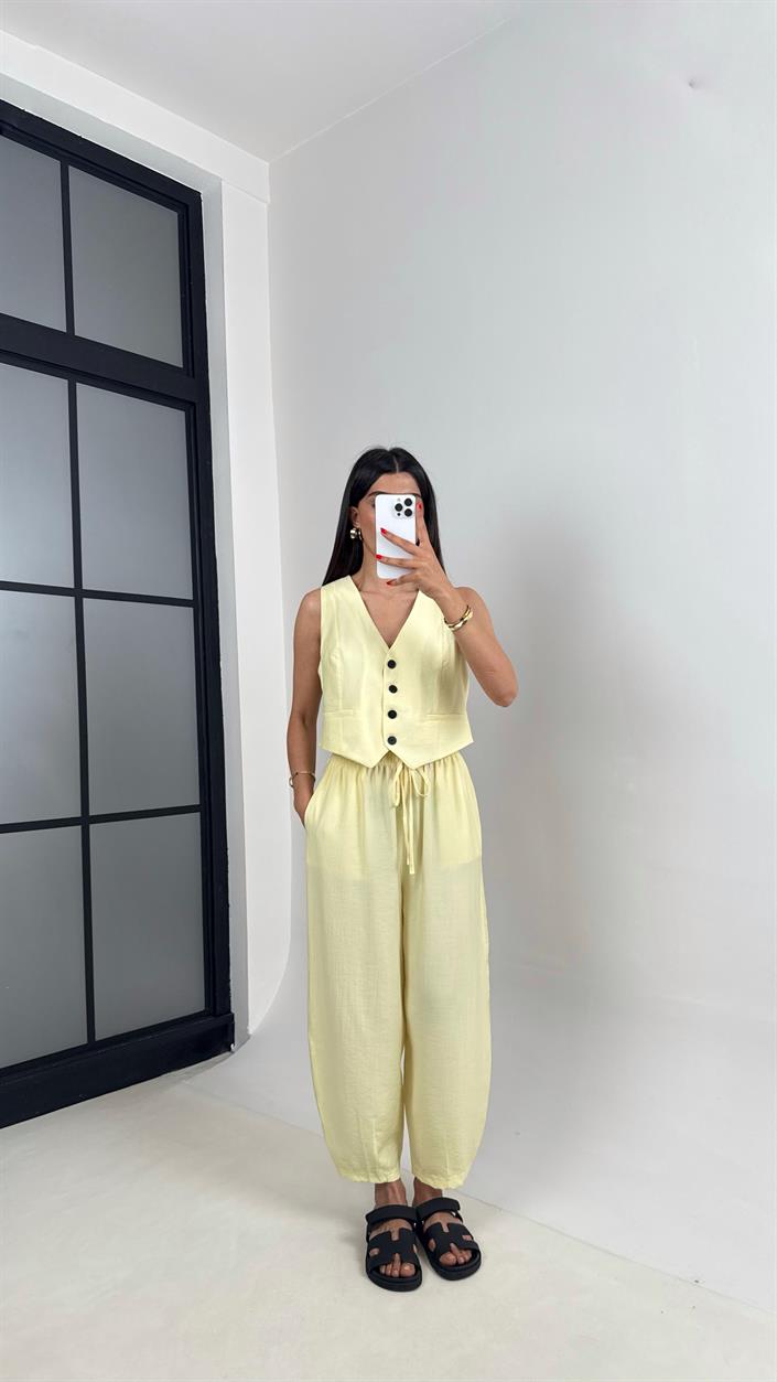 Sarı Astarlı Yelek Balon Pantolon Çilek Kumaş Takım Gaus00501