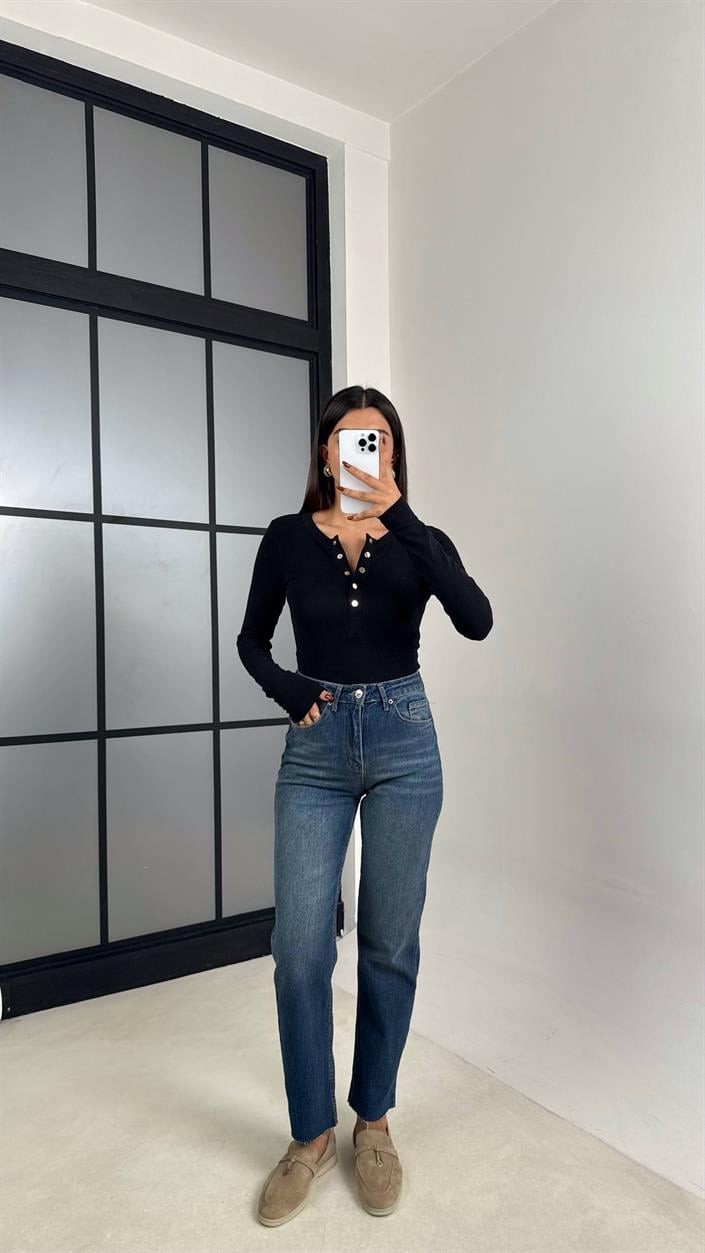 Mavi ZR Model Kesik Paça Jean GAUS-00173