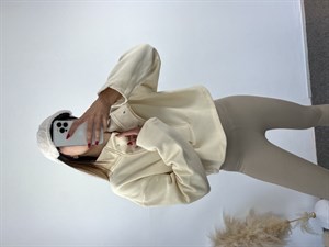 Ekru Dik Yaka Sweat 
