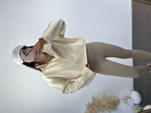 Ekru Dik Yaka Sweat 