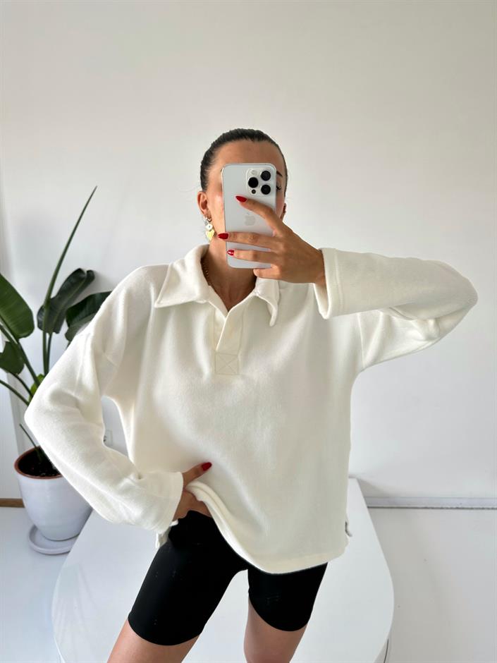 Ekru Yumuşak Dokulu Polo Yaka Sweat