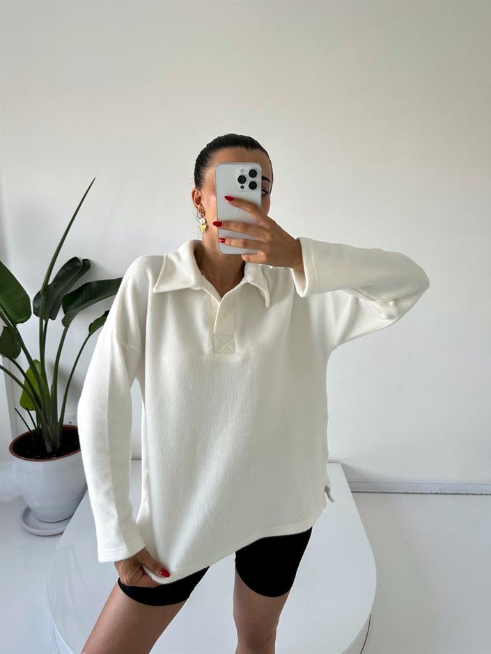 Ekru Yumuşak Dokulu Polo Yaka Sweat