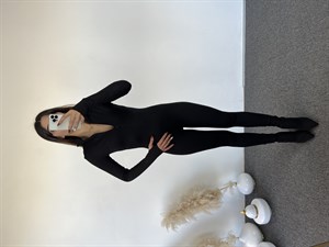 Eliza Siyah İçi Şardonlu Tulum 