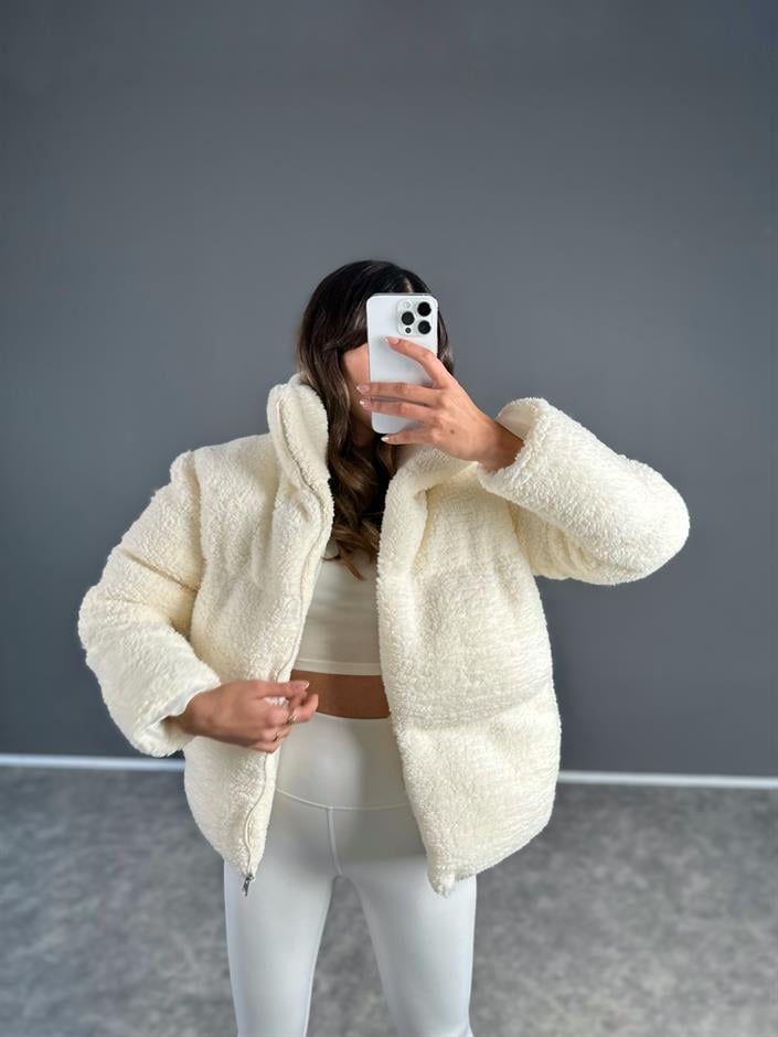 Liss Ekru Teddy Mont