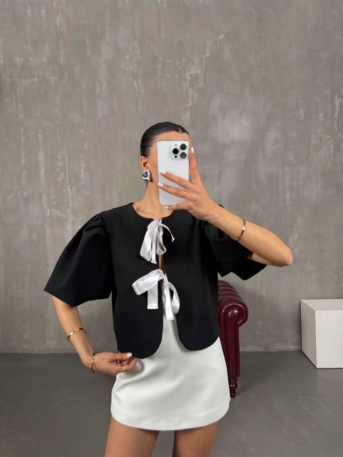 Siyah Balon Kol Fiyonk Bağlamalı Bluz Gaus00029