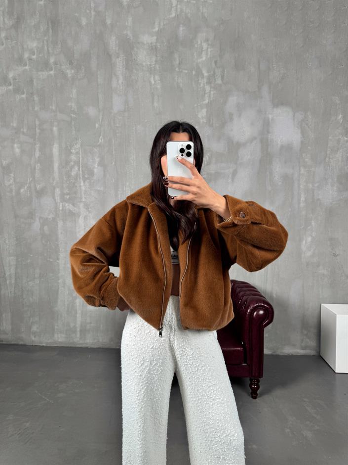 Care Kahve Cepli Astarlı Peluş Ceket