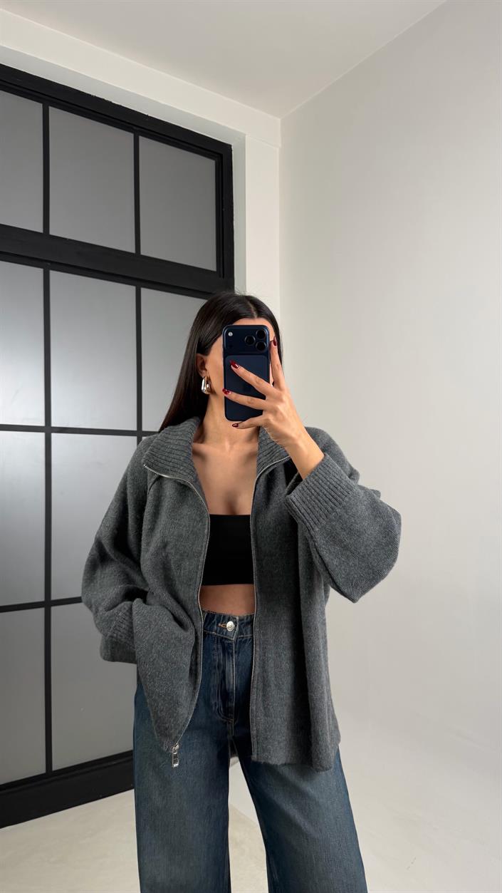 Antrasit Fermuarlı Ters Dikiş Detaylı Hırka GAUS-00760