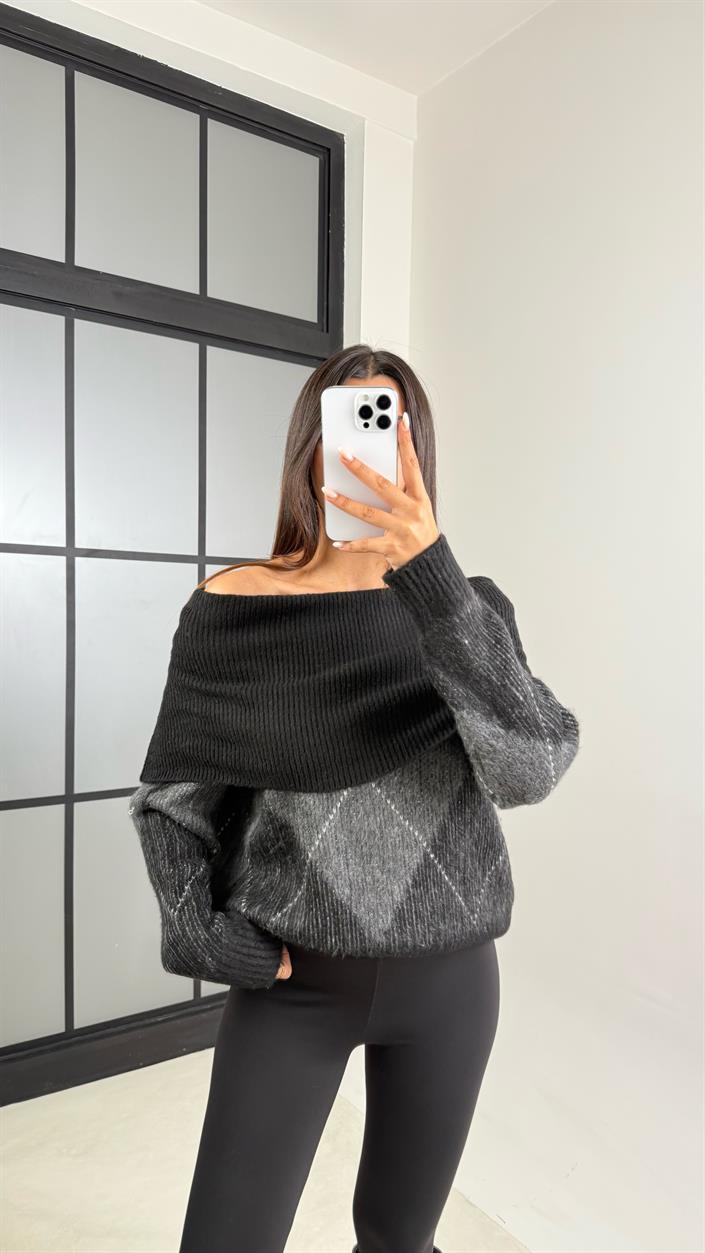 Antrasit Madonna Yaka Baklava Desenli Kazak GAUS-00537