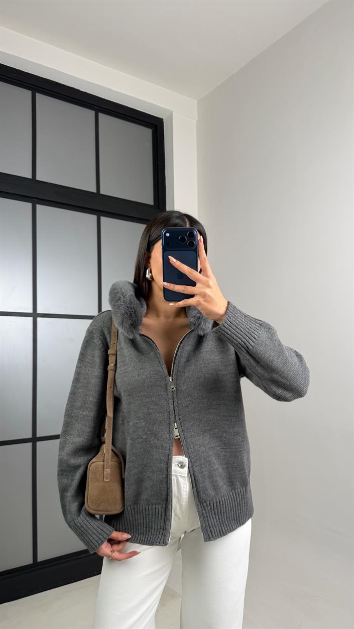 Antrasit Kürk Detaylı Kapüşonlu Triko Hırka GAUS-00883