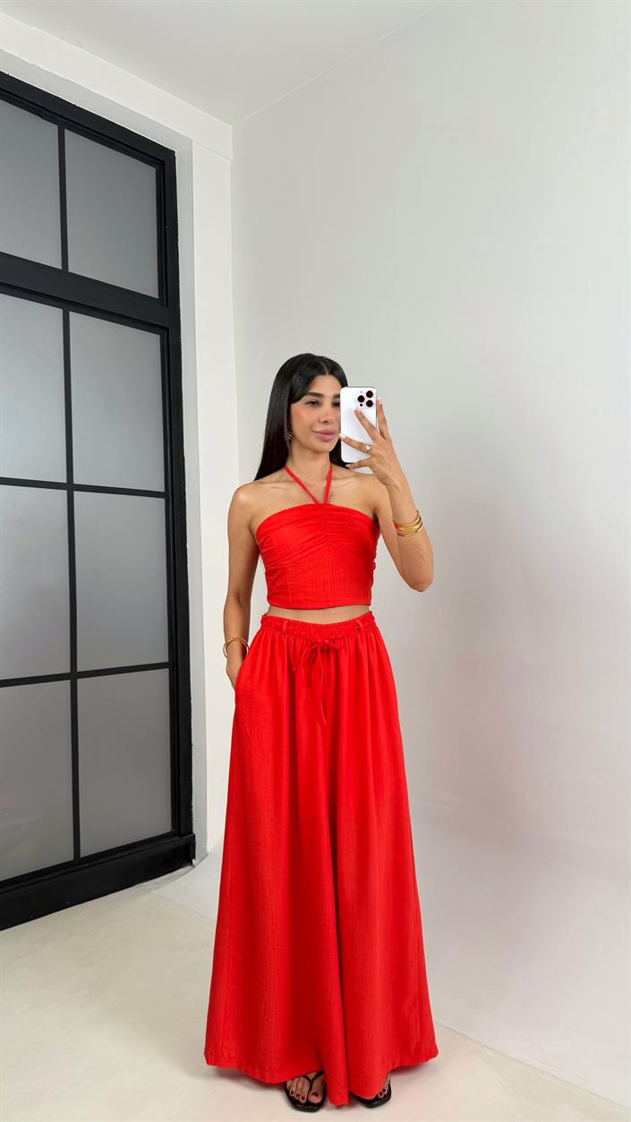 Kırmızı Boyundan Bağlamalı Beli Lastikli Crop Kuşaklı Cepli Pantolon Çilek Kumaş Takım Gaus00659