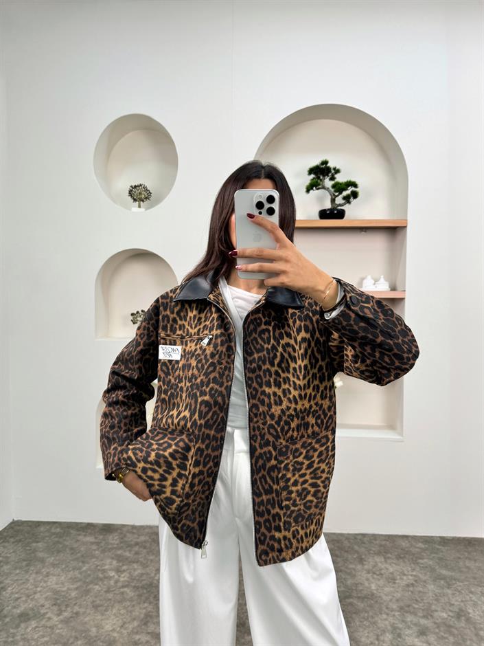 Misty Taba Leoparlı Yandan Cepli Fermuarlı Ceket