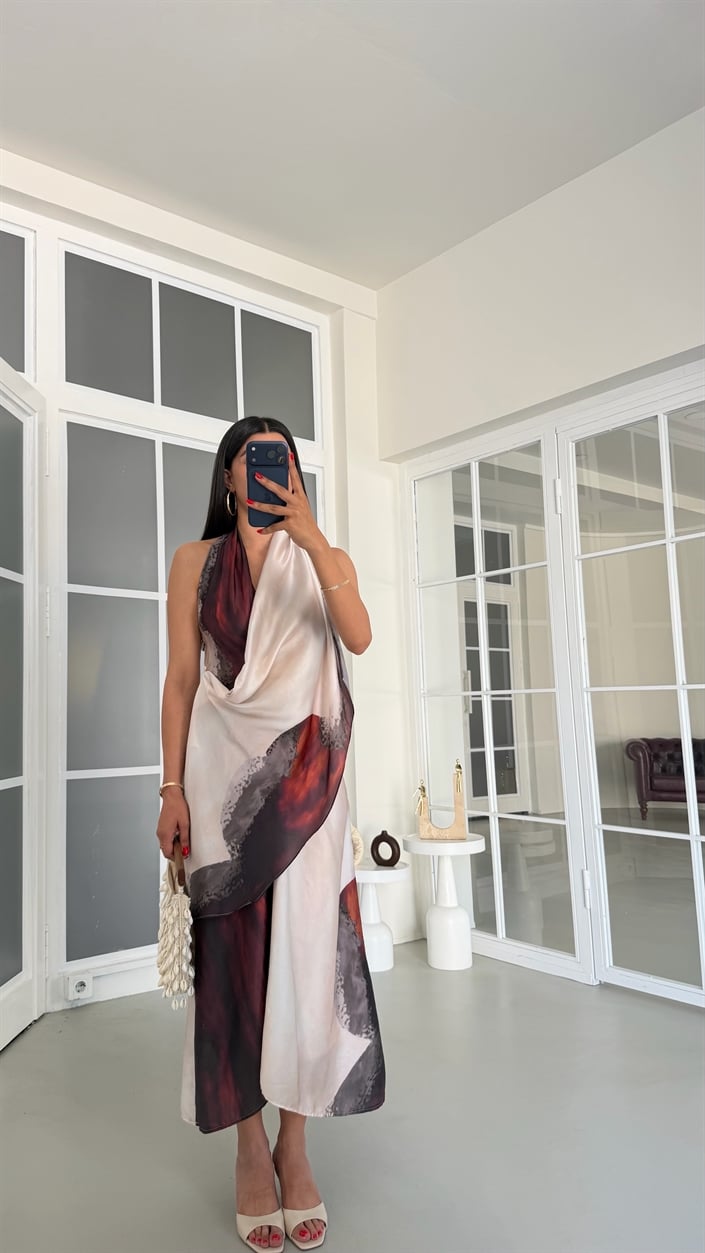 Çok Renkli Halter Yaka Şal Detaylı Saten Elbise GAUS-01823
