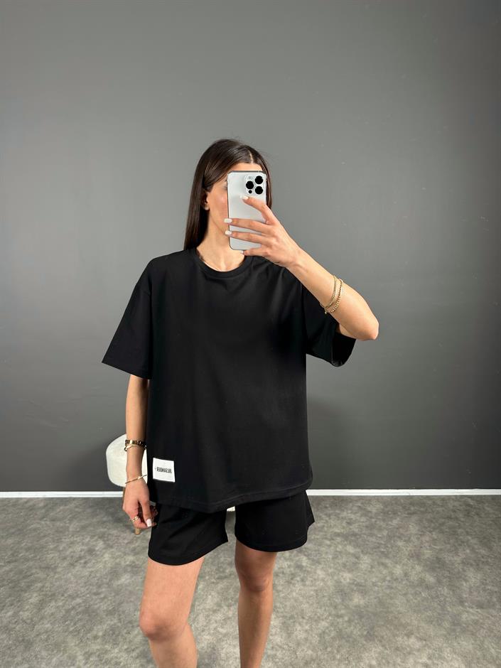 Siyah Premium Etiketli Oversize Şortlu İkili Takım