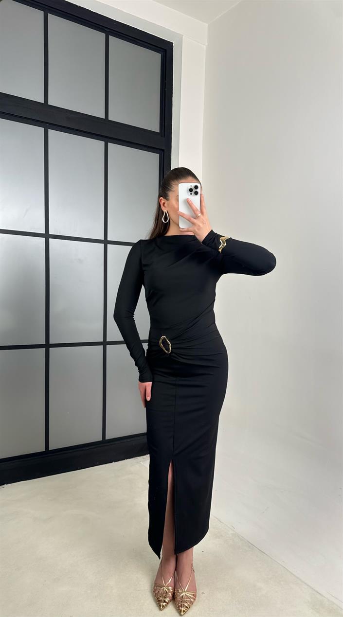 Siyah Gold Toka Detaylı Yırtmaçlı Elbise GAUS-00786