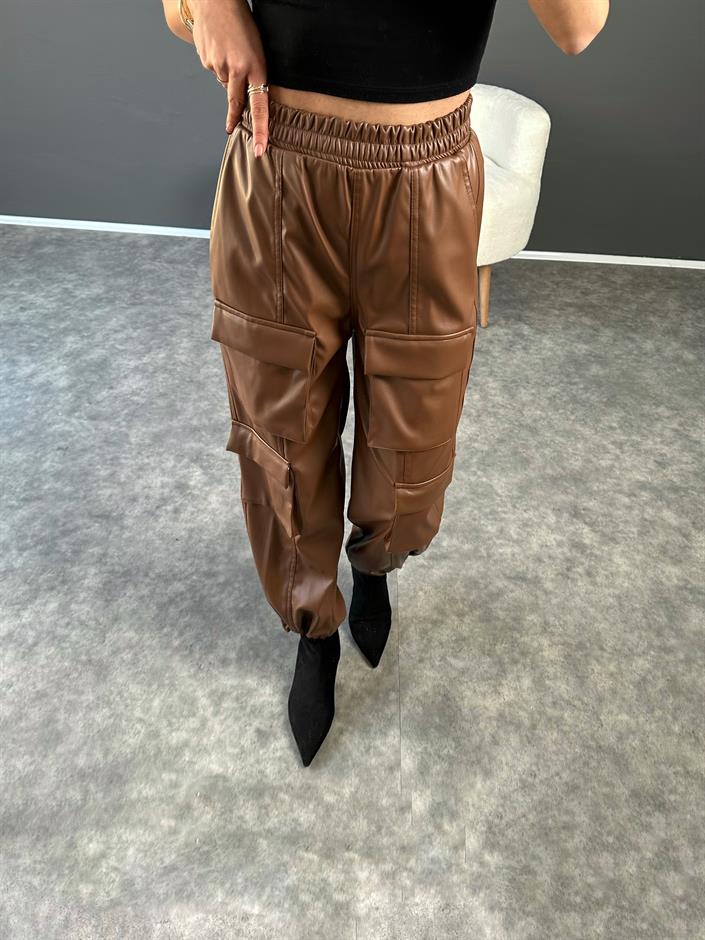 Kahverengi Kargo Cepli Deri Pantolon 