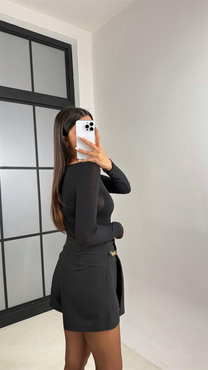 Siyah Zincir Detaylı Şort Etek GAUS-00590