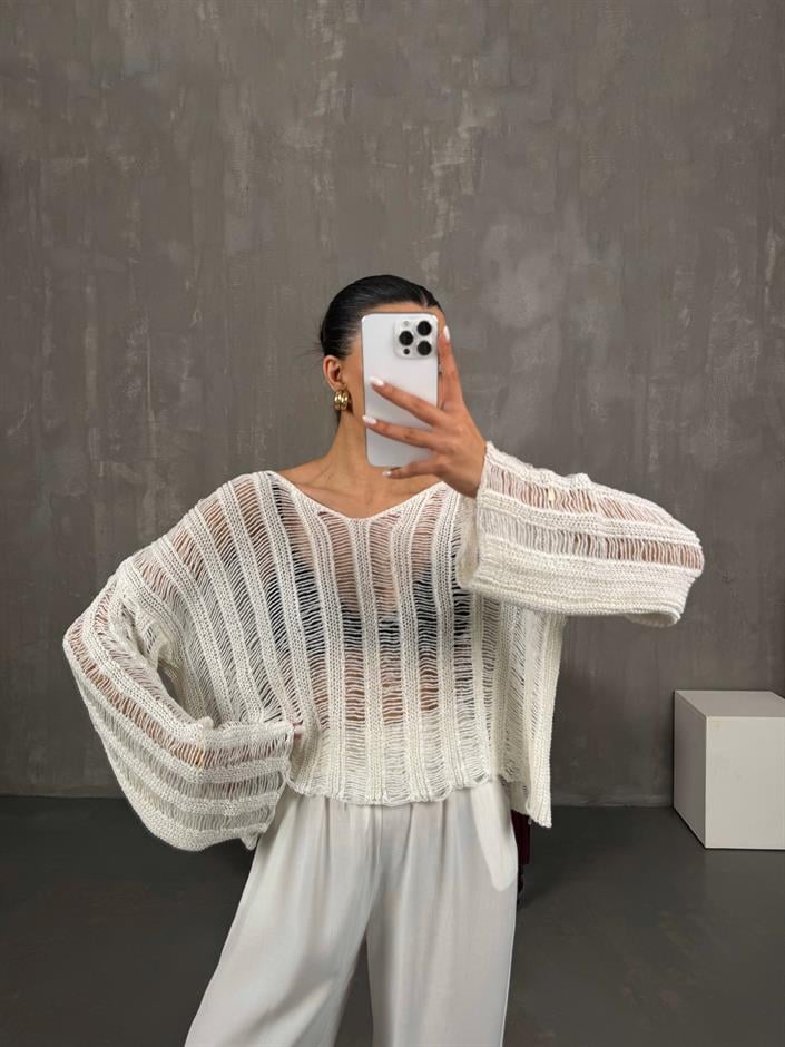 Beyaz Ajurlu Triko Gaus00027