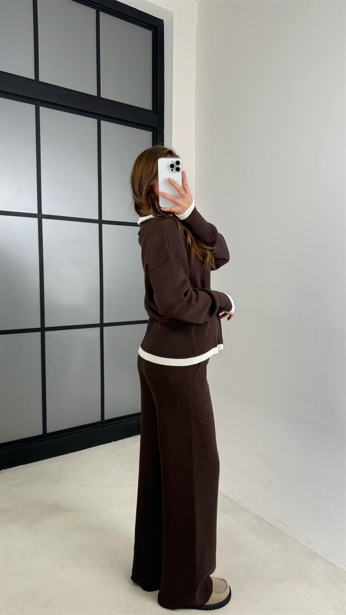 Acı Kahve Şerit Detaylı Çift Fermuarlı Hırka Beli Lastikli Kuşaklı Pantolon Triko Takım GAUS-00589