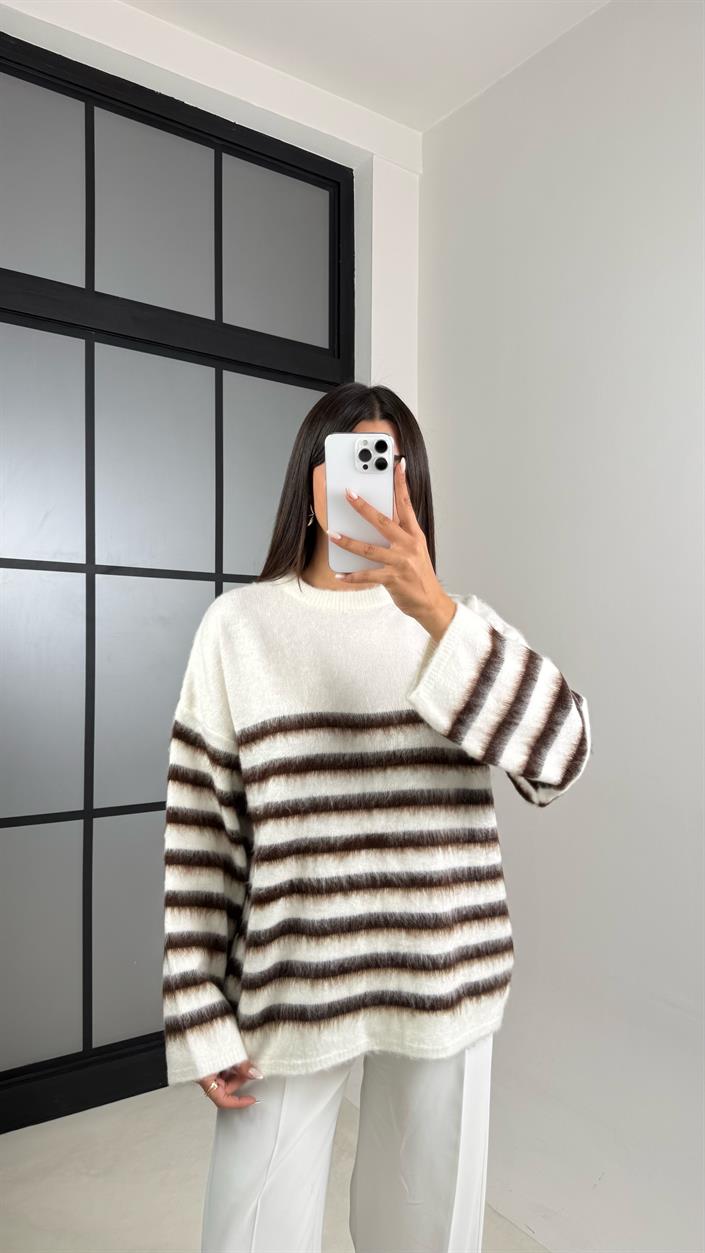 Kahve Sakallı Çizgili Kazak GAUS-00452