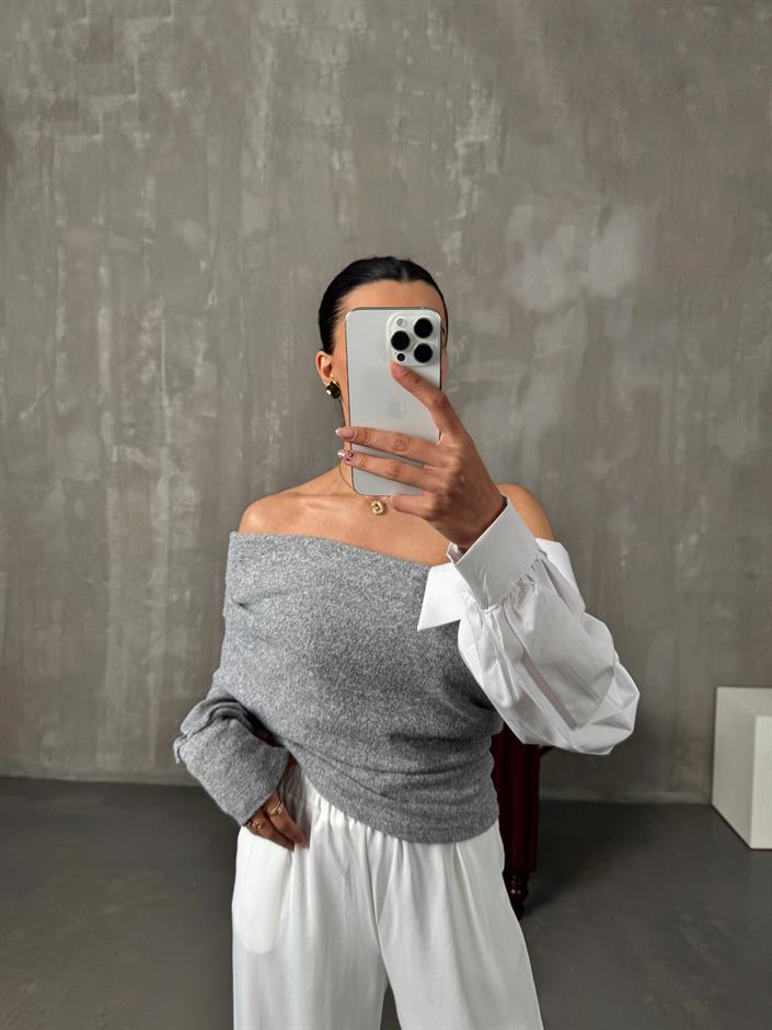 Jarse Gri Kayık Yaka Gömlek Detaylı Triko Bluz