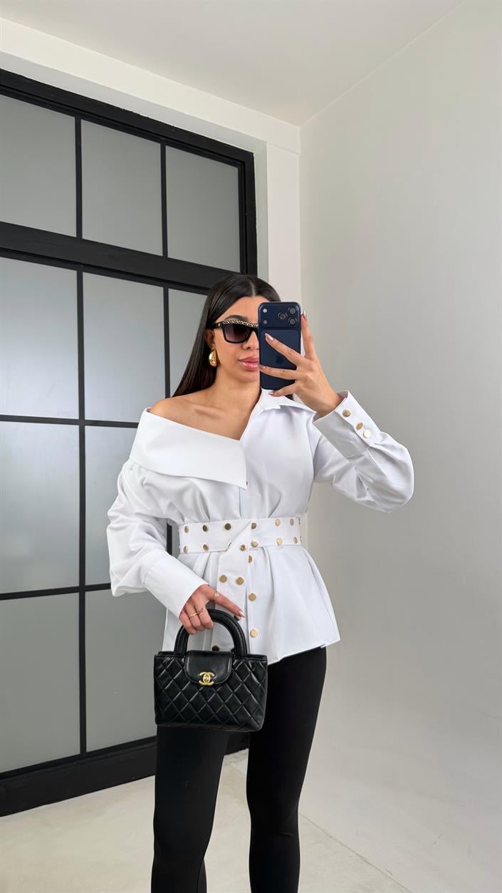 Beyaz Zımba Detaylı Kemerli Tasarım Gömlek GAUS-01071