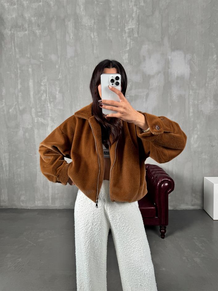 Care Kahve Cepli Astarlı Peluş Ceket