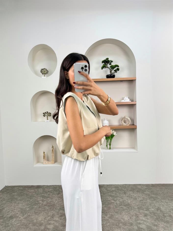 Case Taş Önden Cepli Crop Muadil Paraşüt Yelek