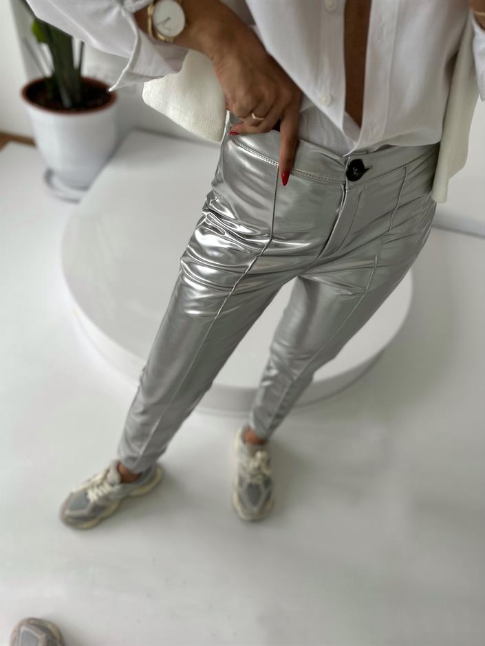 Gri Rugan Parlak Pantolon