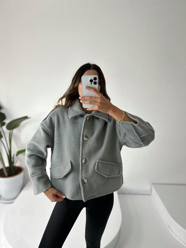 İthal Gri Kürk Kısa Düğmeli Kaban