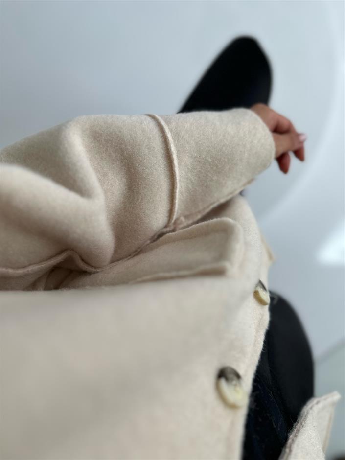 İthal Taş Kürk Kısa Düğmeli Kaban 