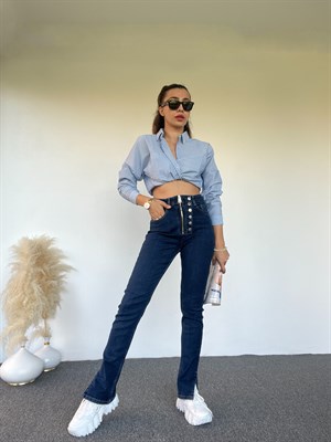 Koyu Mavi Düğmeli Yırtmaçlı Jean